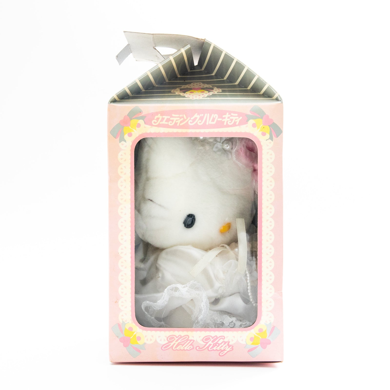 [Pre-Owned] Hello Kitty Bride Doll