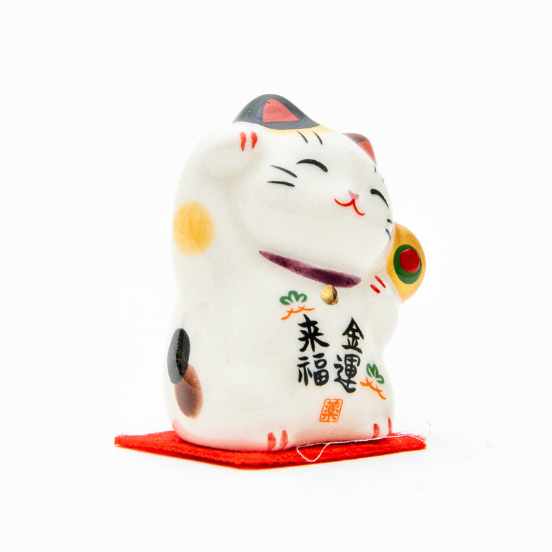 Beckoning Cat Porcelain Ornament