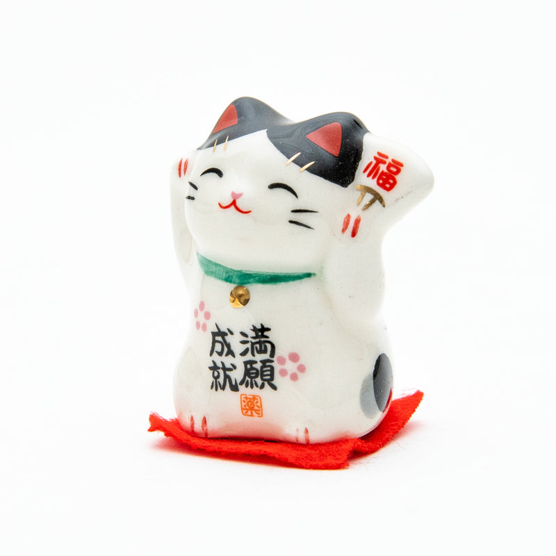 Beckoning Cat Porcelain Ornament