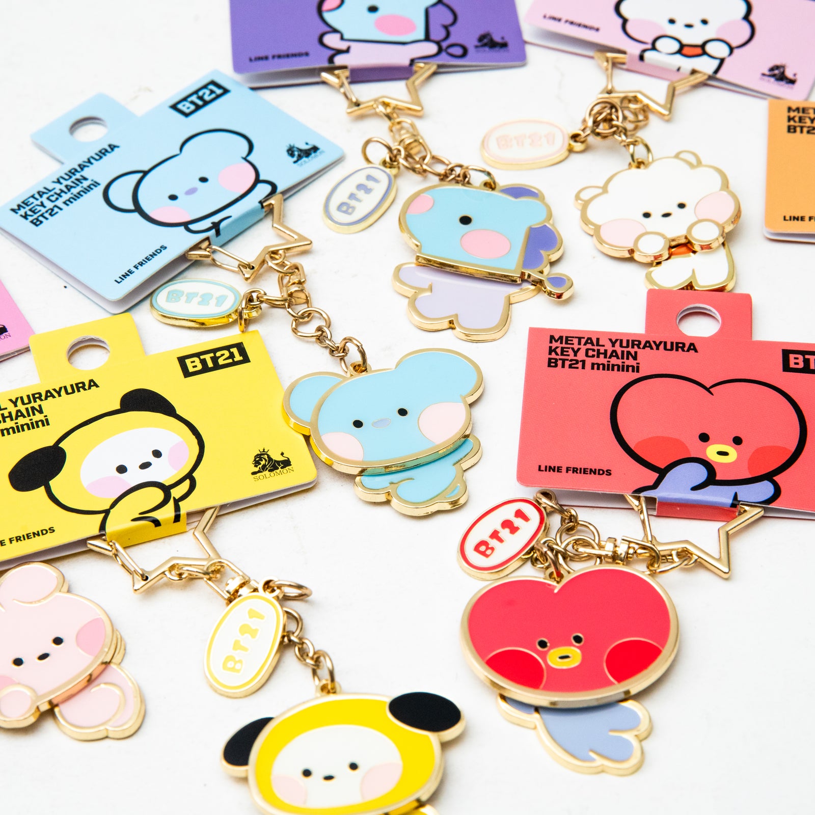 BT21 Minini Metal Yurayura Key Chain - RJ