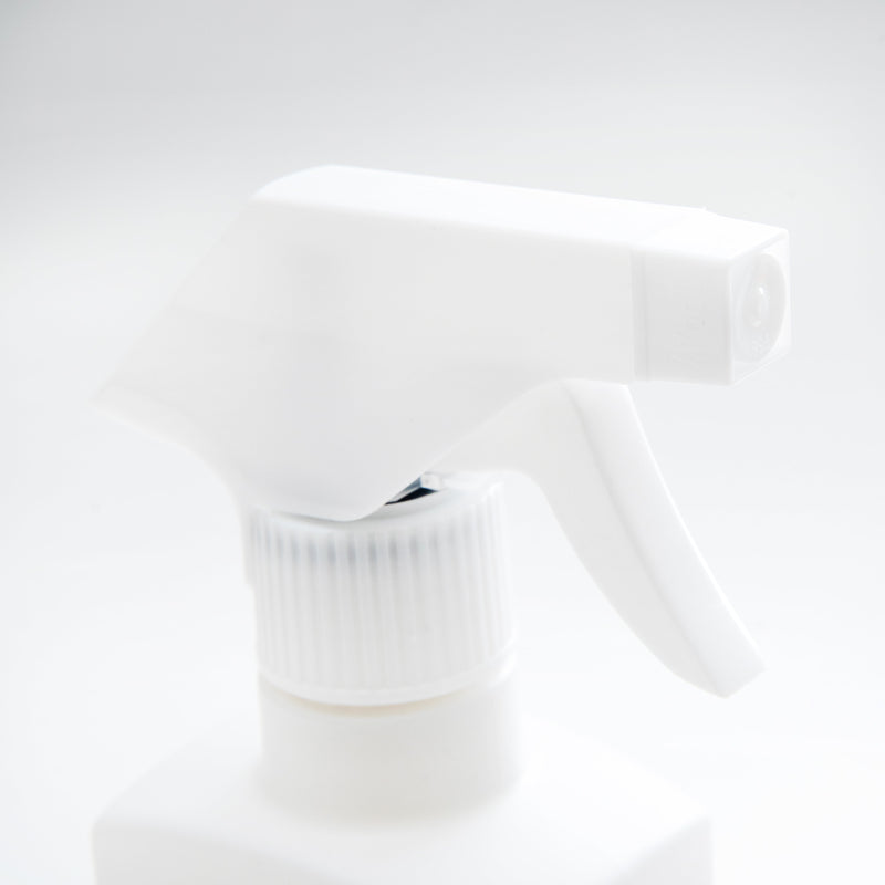 Spray Bottle (L: 400ml/4.4x9.3x22.6cm/SMCol(s): White)