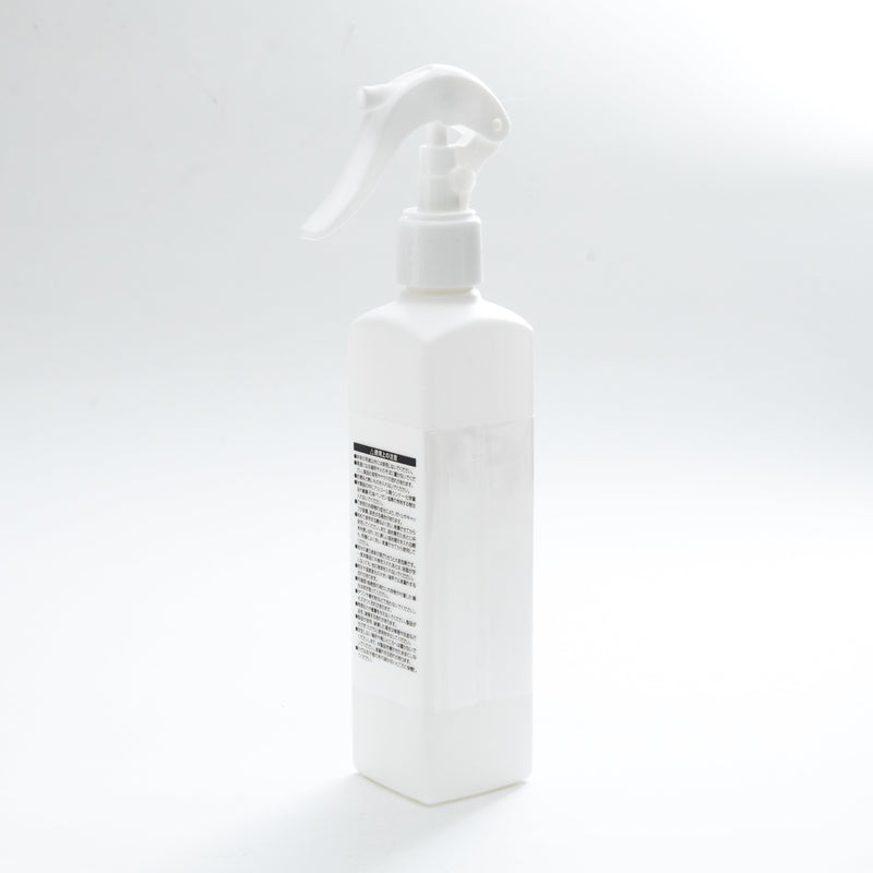 Mist Bottle (250ml/4.4x7x22.8cm/SMCol(s): White)