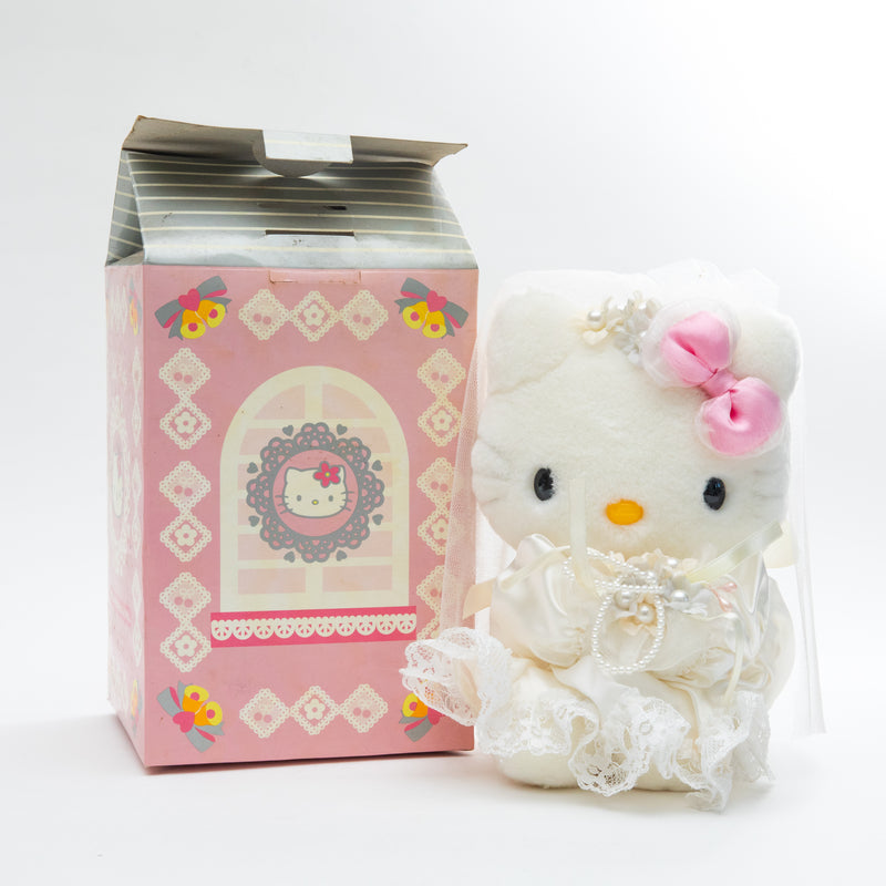 [Pre-Owned] Hello Kitty Bride Doll