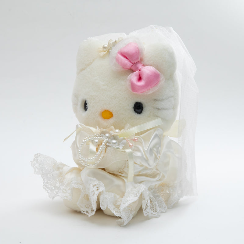 [Pre-Owned] Hello Kitty Bride Doll