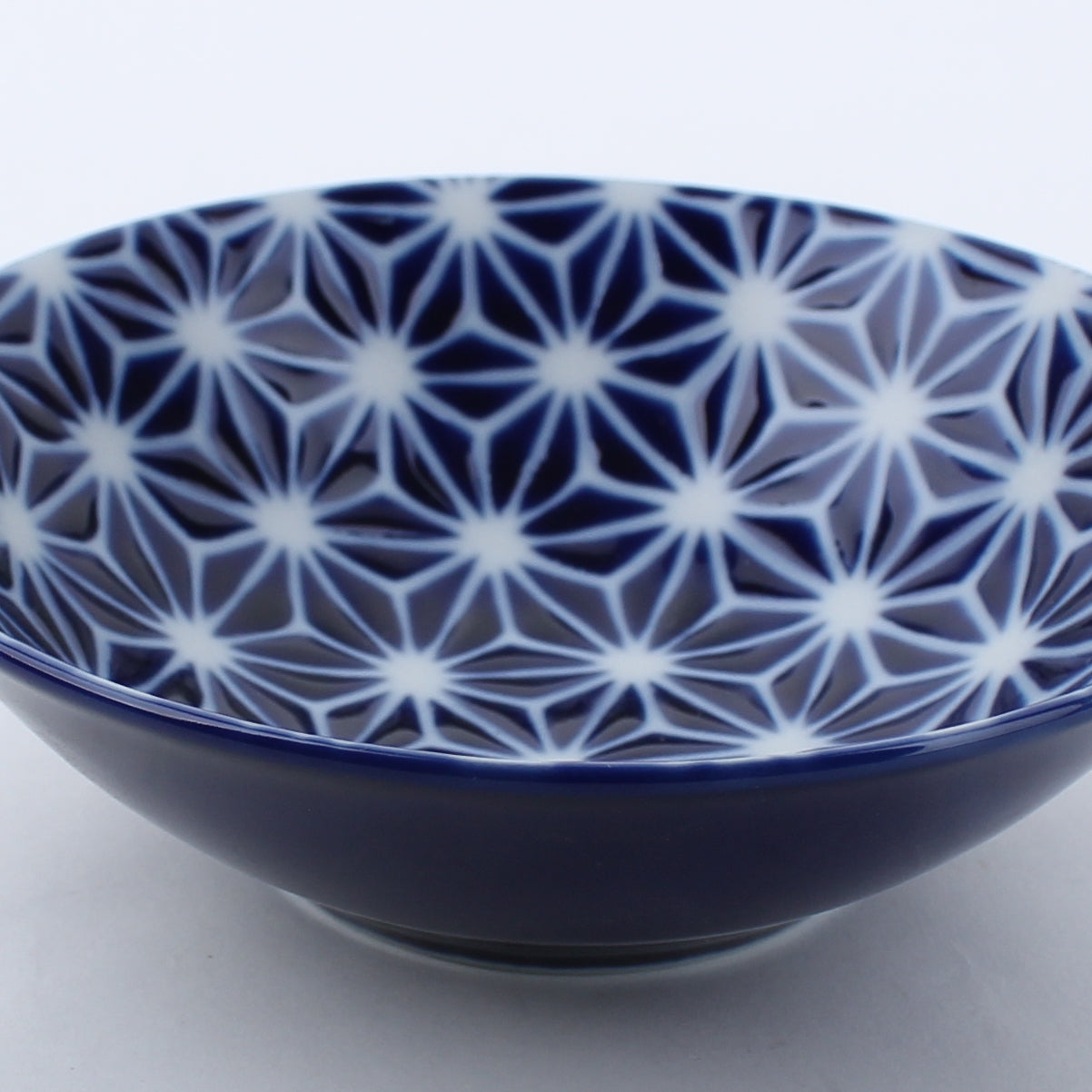 Hemp Leaves Porcelain Bowl d.14.2cm