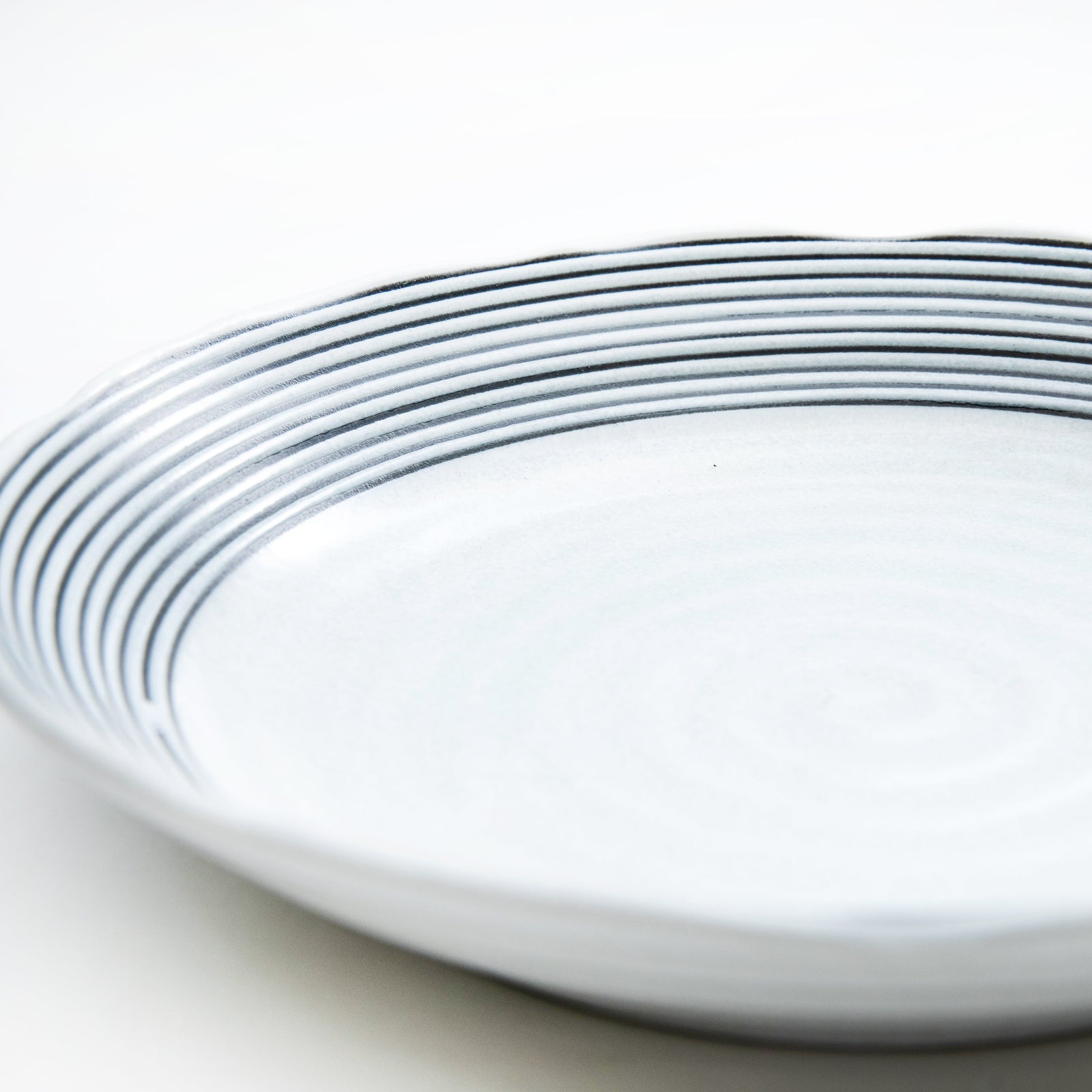 Lines Porcelain Deep Plate