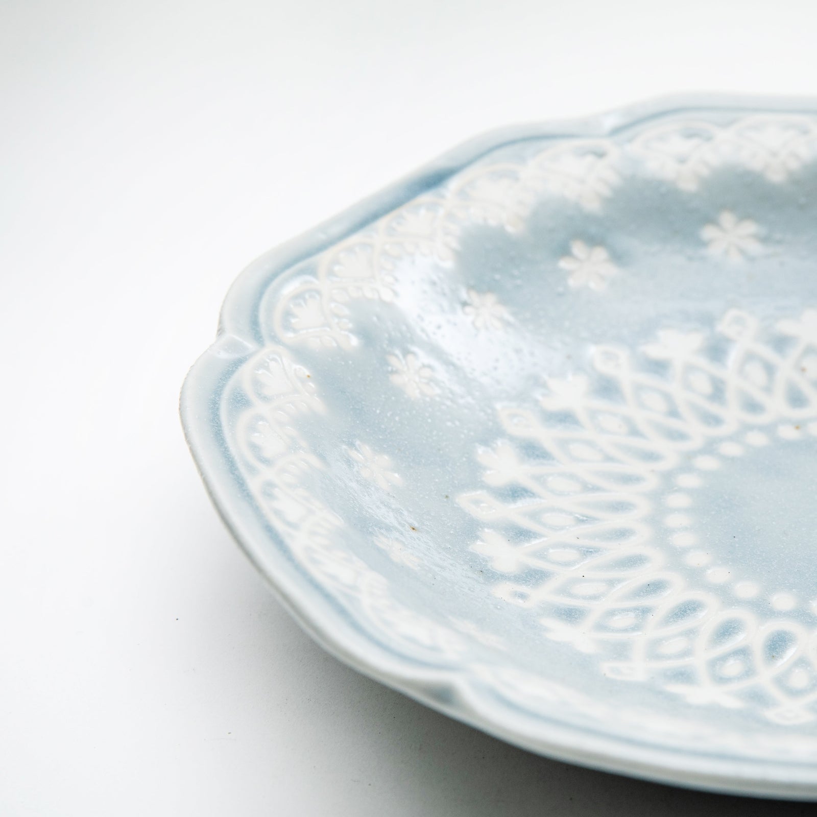 Japanes Lace Scalloped Edge Plate (21.5x21x4cm) 