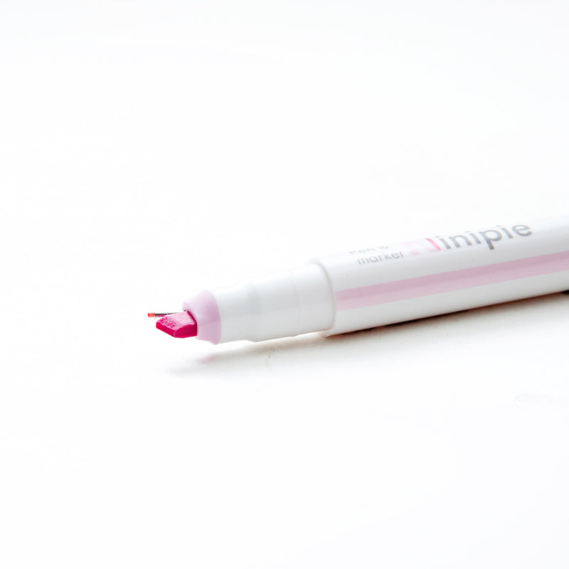 Highlighter Pen (2 Tips: Highlighter, 0.5mm Pen/Light Pink,Pink/Sun-Star/Ninipie/SMCol(s): Pink,White)